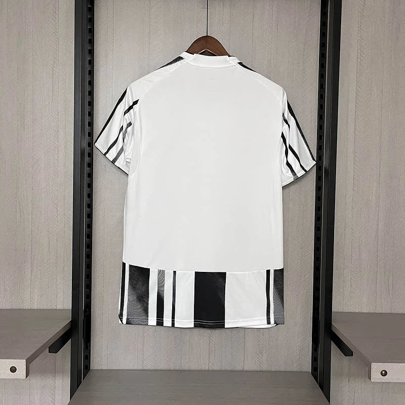 2025-2026 Juventus Home Jersey