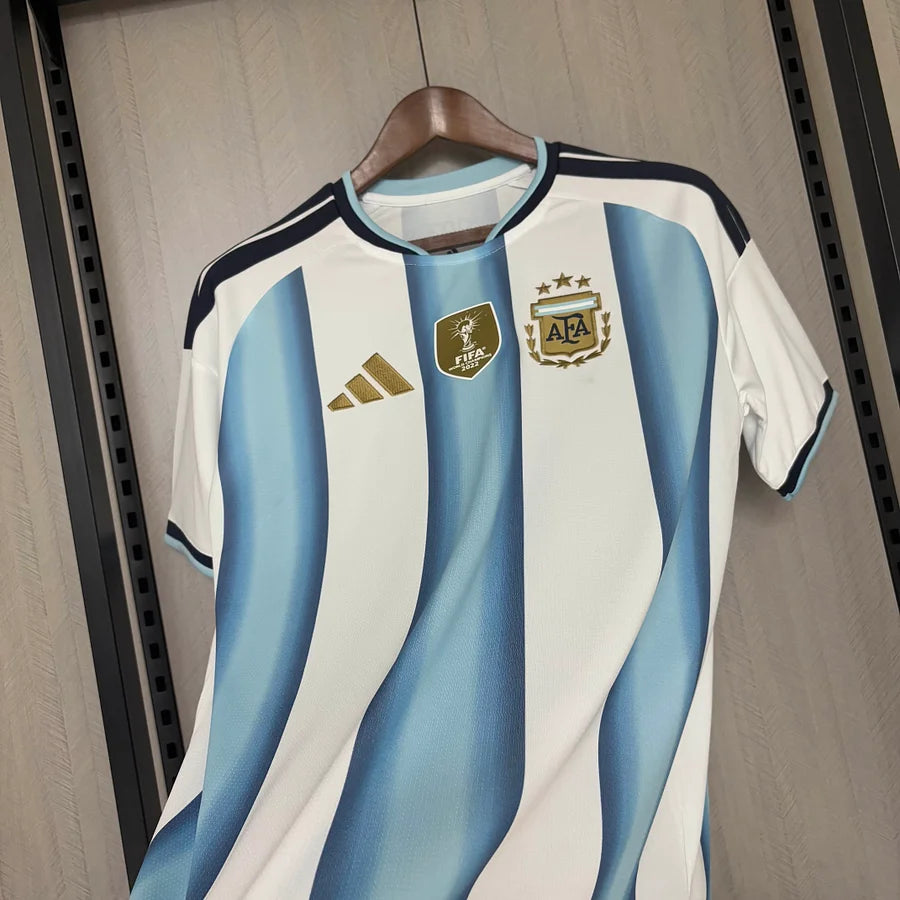 Camiseta local de la selección argentina 2026