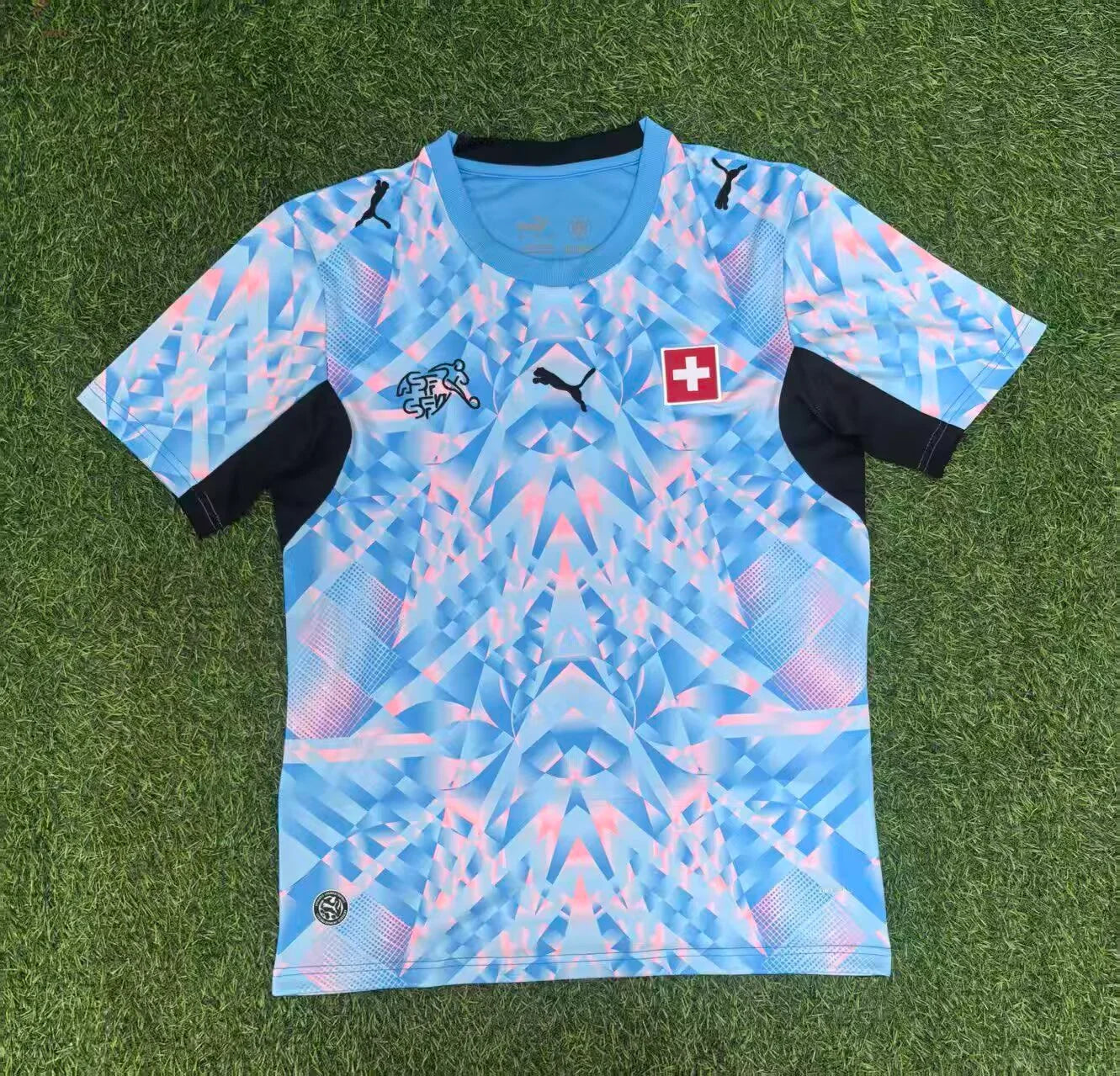 Camiseta de visitante de la selección nacional de Suiza 2026