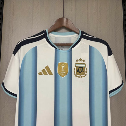 Camiseta local de la selección argentina 2026