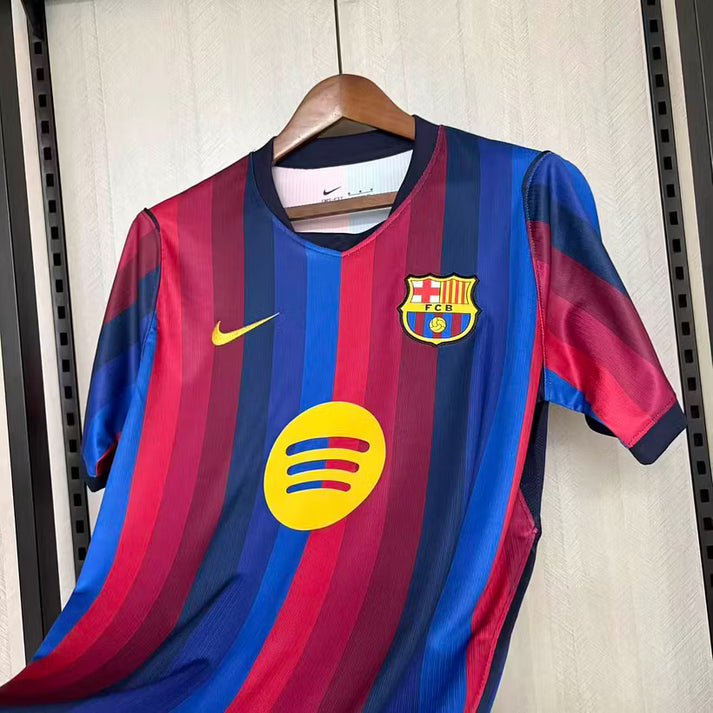 Camisa Barcelona 2026/2027 Home - Vista alternativa