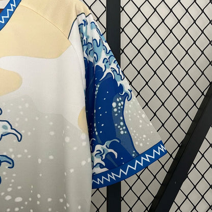 Camiseta blanca de edición especial de Japón 2024