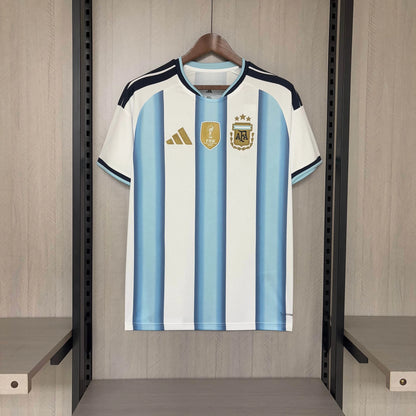 Camiseta local de la selección argentina 2026