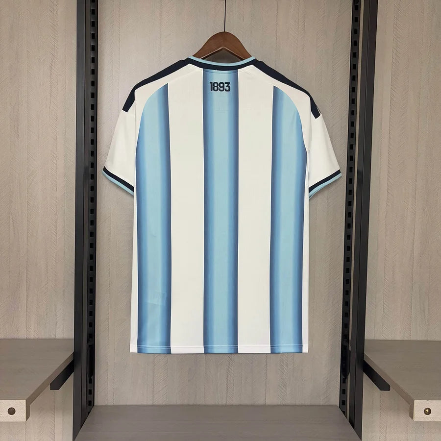 Camiseta local de la selección argentina 2026